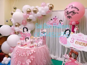 Trang trí thôi nôi tone hồng Cherly